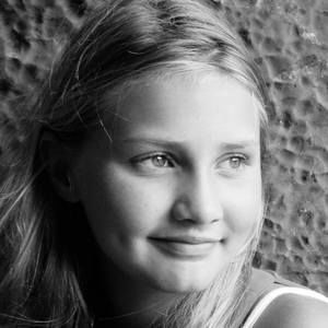 Meet your Posher, Laurie